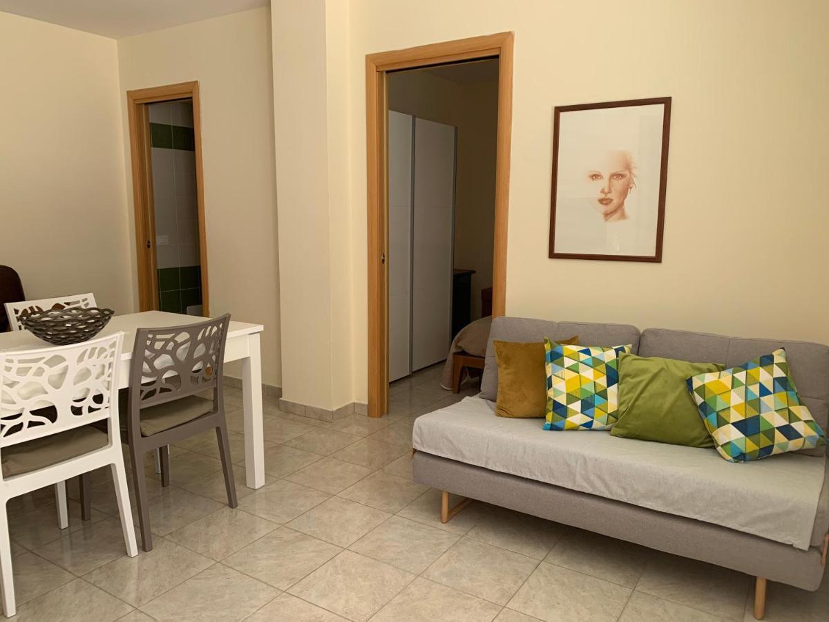 Appartamento In Villa A Policoro Exterior photo